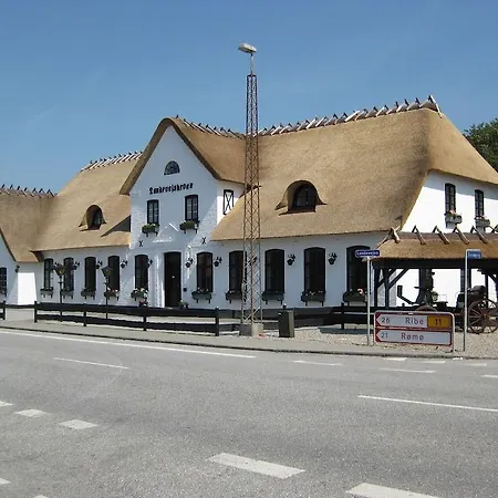 Dostrup Landevejskro & Skaerbaek