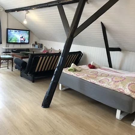 Dostrup Landevejskro &